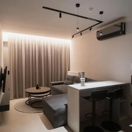 Id Residences 303 *